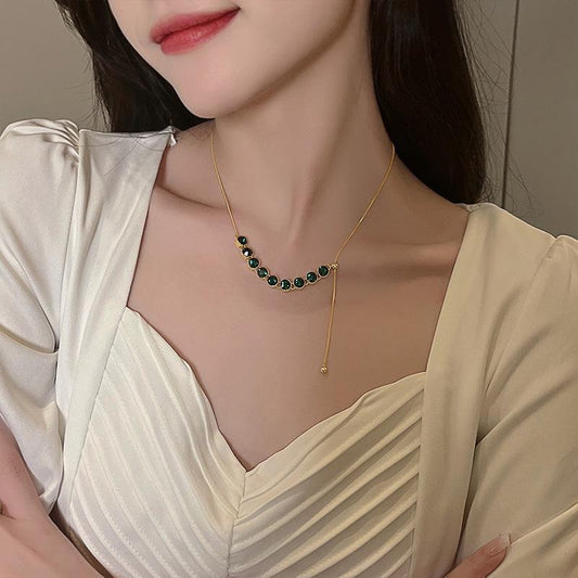 Korean Fashion All-match Green Zircon Necklace for Women Luxury High-end Collarbone Chain Adjustable Pendant Designer Jewelry