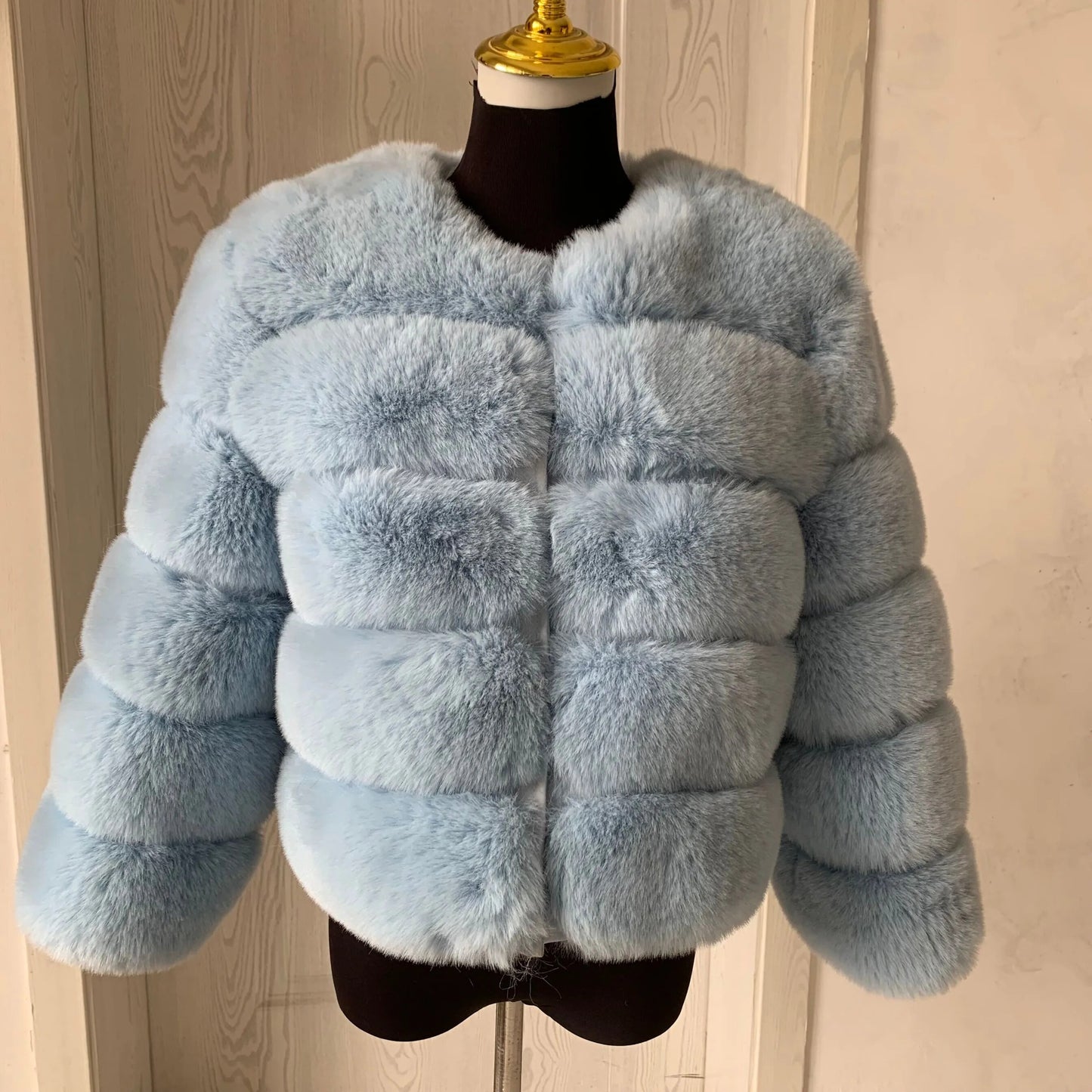 Women's Fashion faux fur coat super hot Autumn Winter women short Faux fox fur fluffy jacket high quality 7xl Ladies furry coats