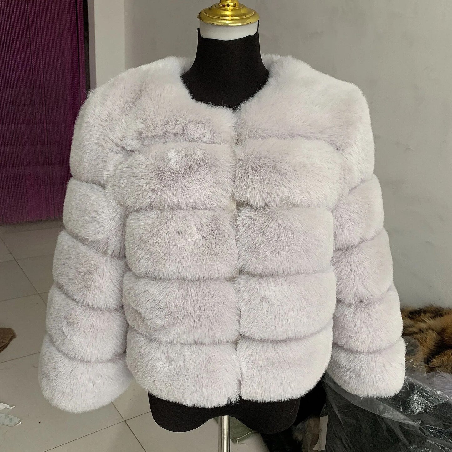 Women's Fashion faux fur coat super hot Autumn Winter women short Faux fox fur fluffy jacket high quality 7xl Ladies furry coats