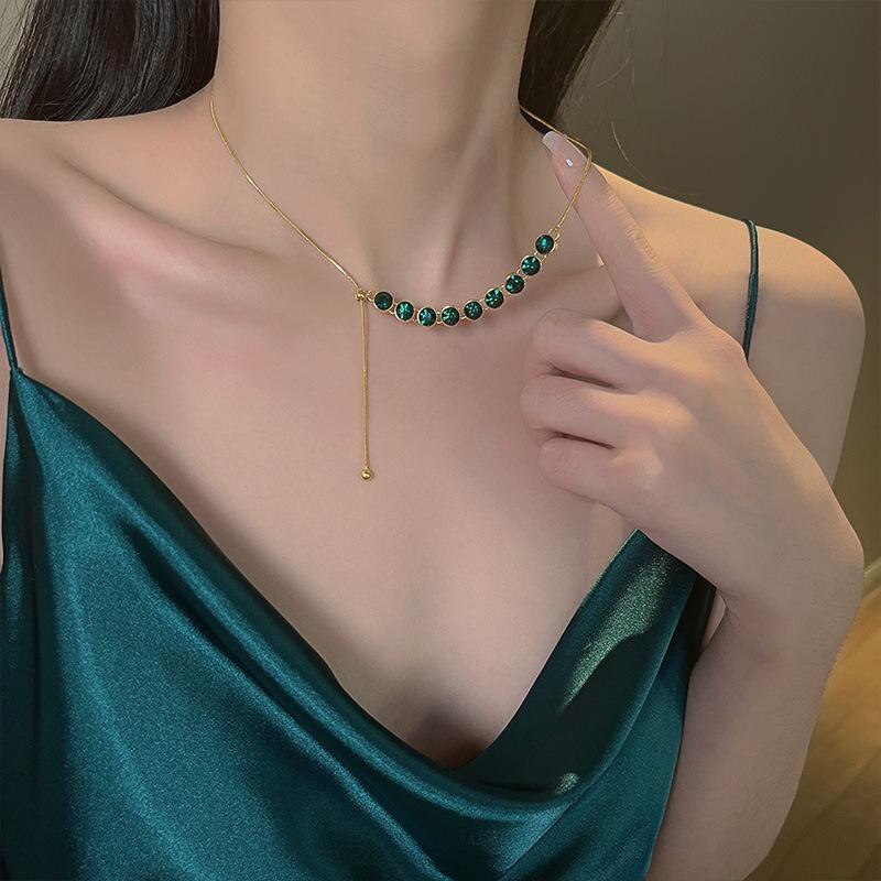 Korean Fashion All-match Green Zircon Necklace for Women Luxury High-end Collarbone Chain Adjustable Pendant Designer Jewelry